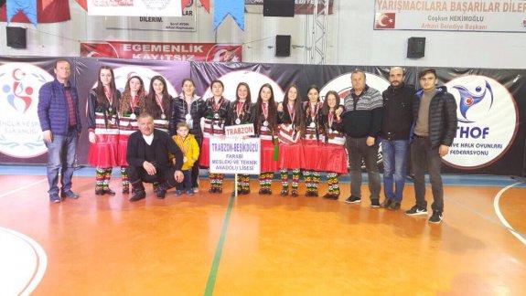 Okulumuz Farabi MTAL Kız Halkoyunları Türkiye Şampiyonasına Doğru
