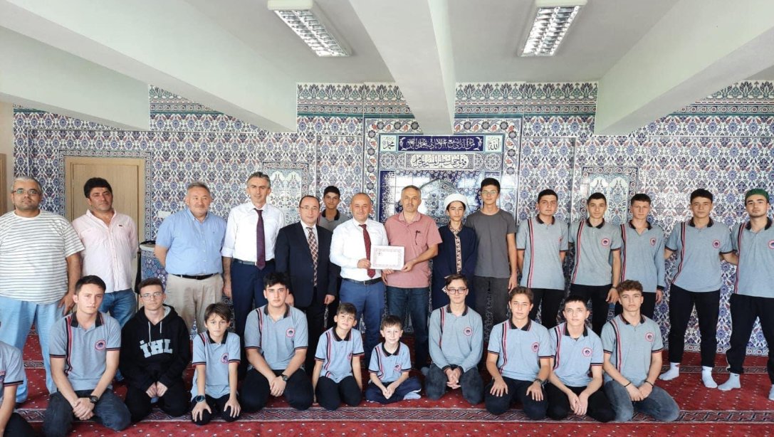 Ahmet Gün Anadolu İmam Hatip Lisesi Mescidimiz Yenilendi