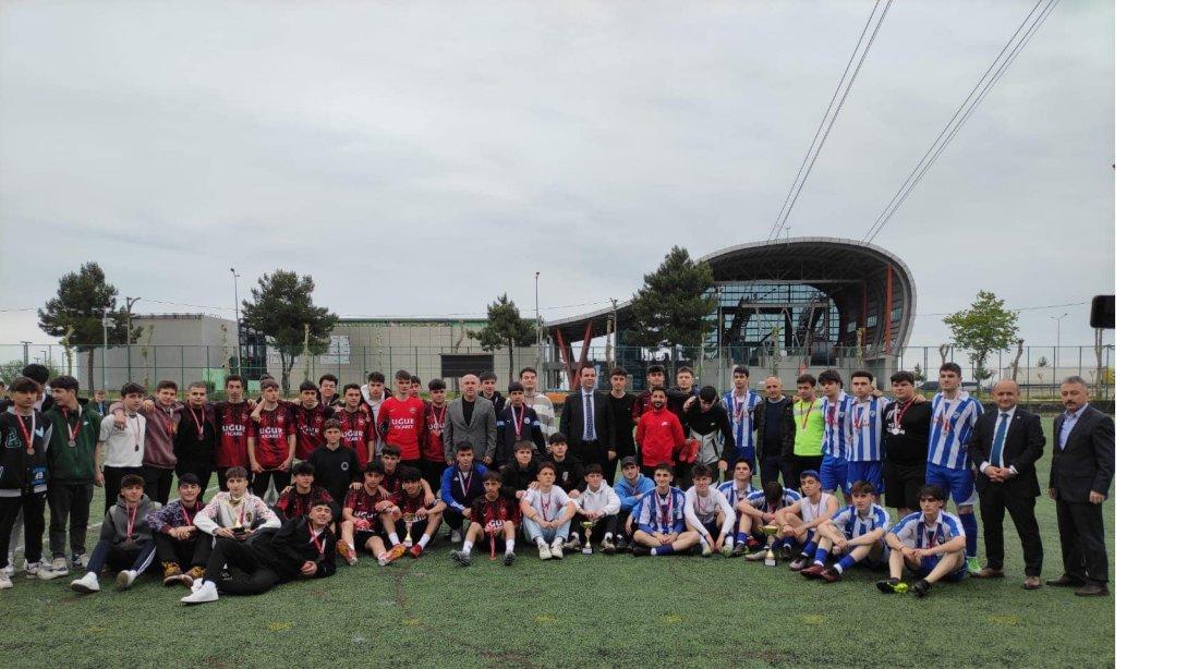 Futbol ve Satranç Turnuvalarının ödül töreni gerçekleştirildi
